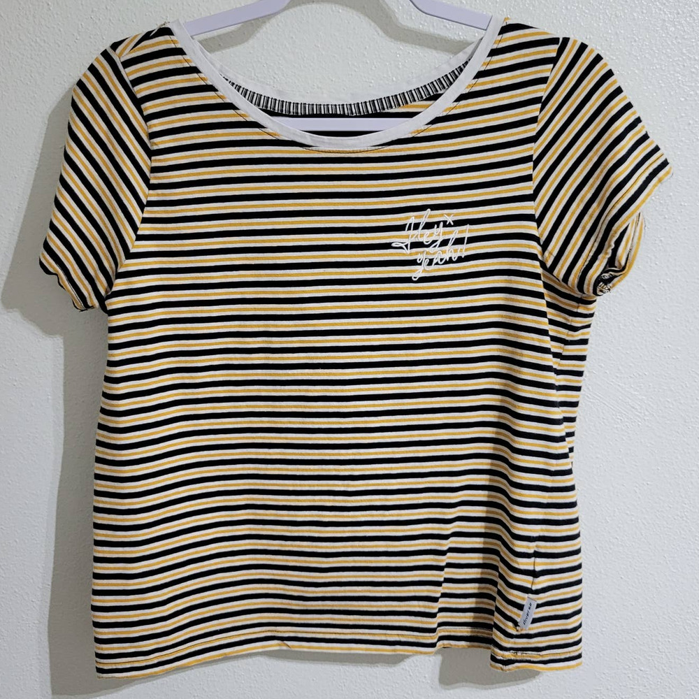 Diverse Striped Short Sleeve Round Neck T-Shirt